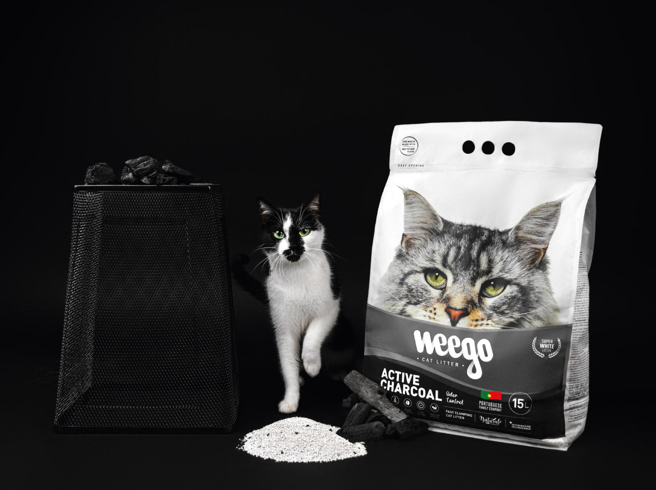 Weego - Areia Carvão Ativo - Controle de Odores Aglomerante